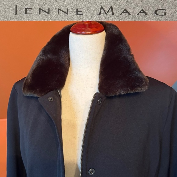 Jenn Maag Wool Coat with Faux Fur Collar - Picture 1 of 10